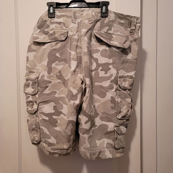 No Boundaries Shorts Mens No Boundaries White Camo Cargo Shorts